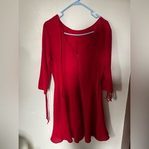 red slimfit dress :)